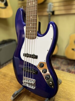 Fender 5 String Jazz Bass - Image 4